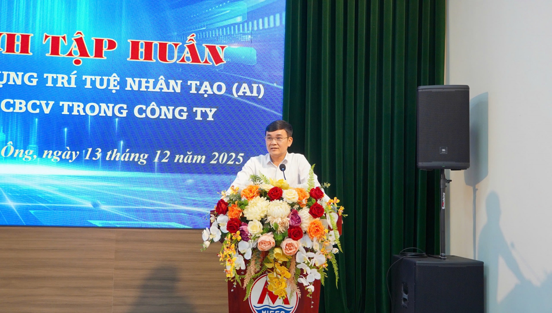 Ông Nguyễn Quang Tuấn